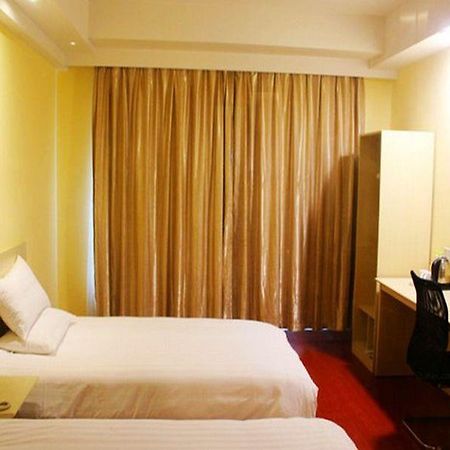 Hanting Hotel Hangzhou Wushan Square Branch Exterior photo